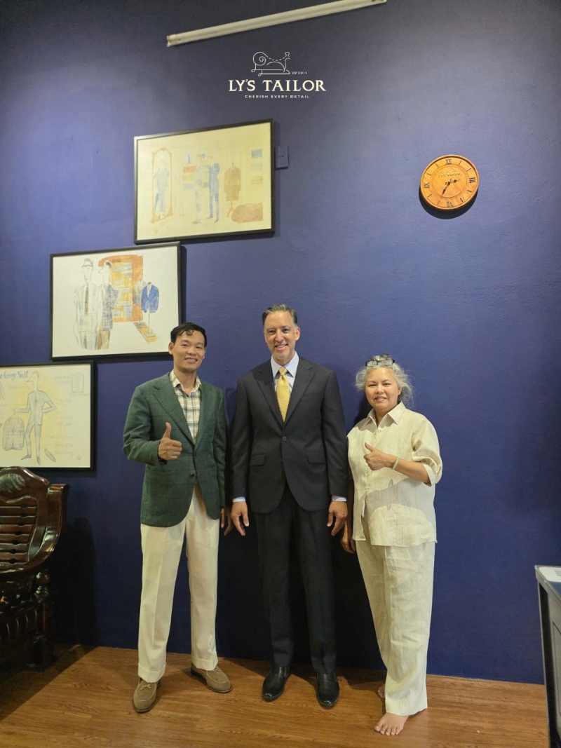 Hình ảnh thực tế tại LYS Tailor