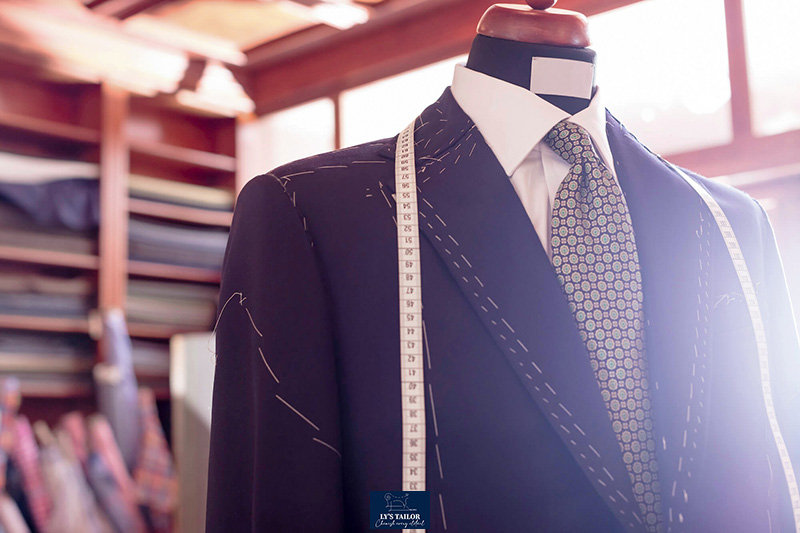 Hướng dẫn chọn size vest nam theo bảng size áo Vest tiêu chuẩn