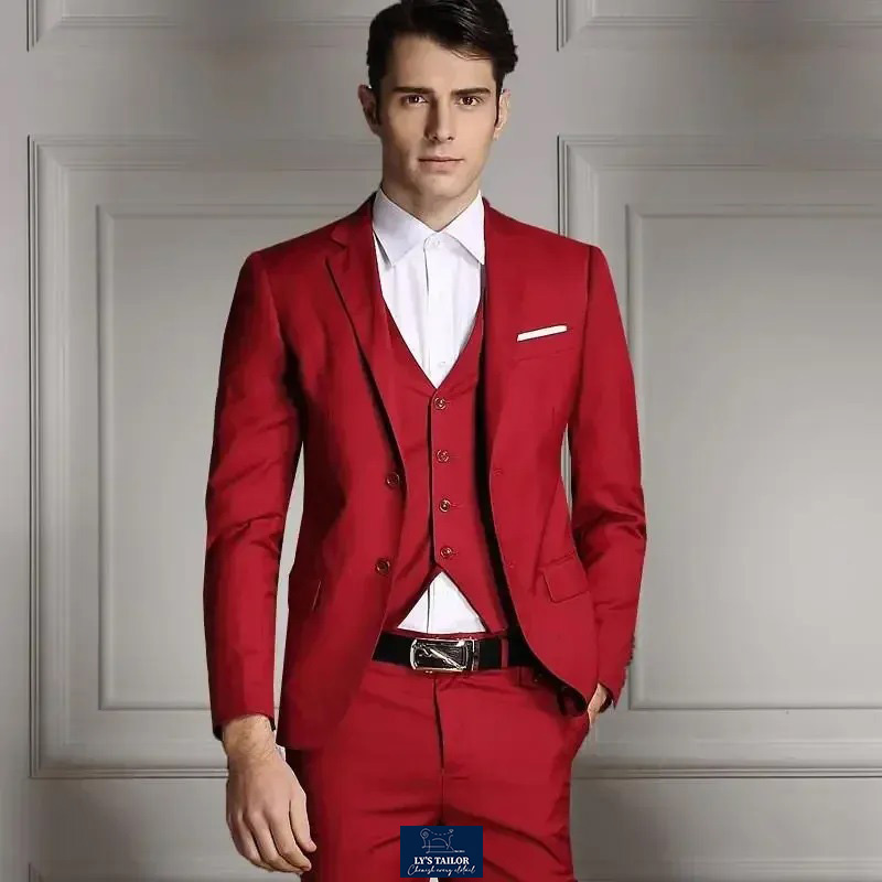 Tại sao Vest đỏ là lựa chọn phù hợp nhất dành cho bạn?
