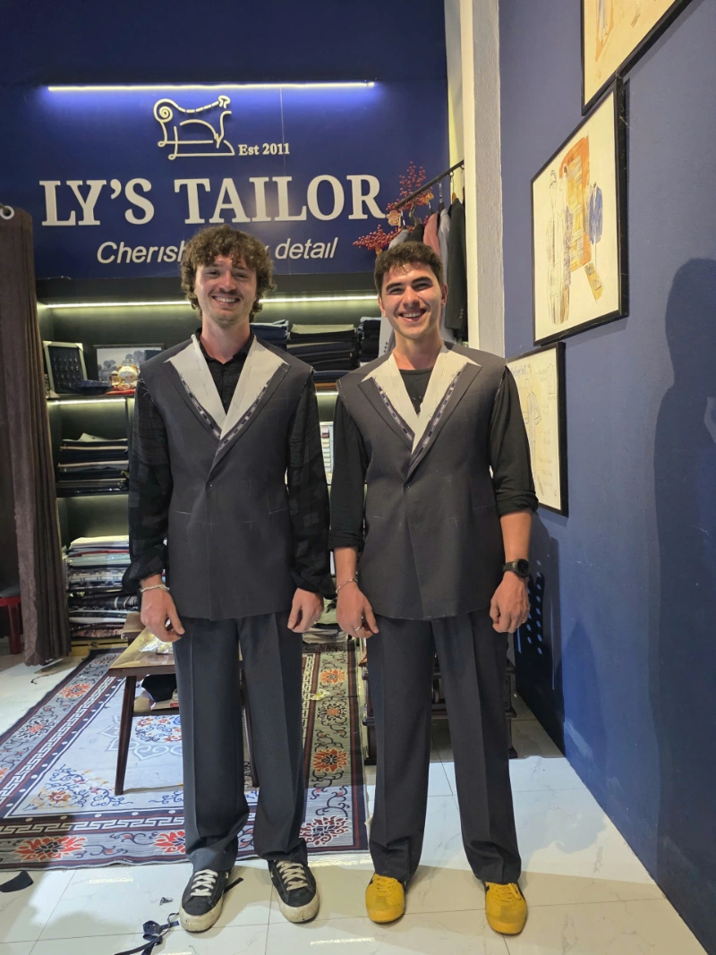 Hình ảnh thực tế tại LYS Tailor