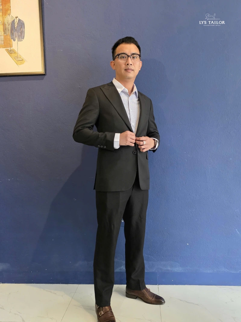 Hình ảnh thực tế tại LYS Tailor