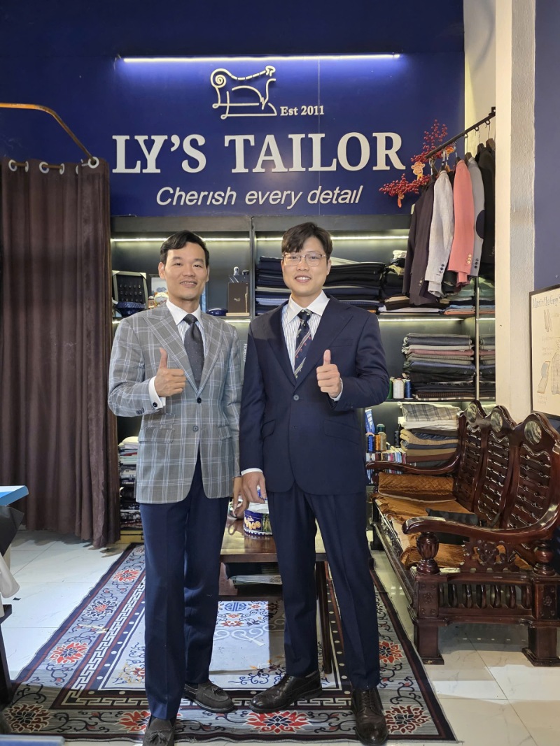 Hình ảnh thực tế tại LYS Tailor