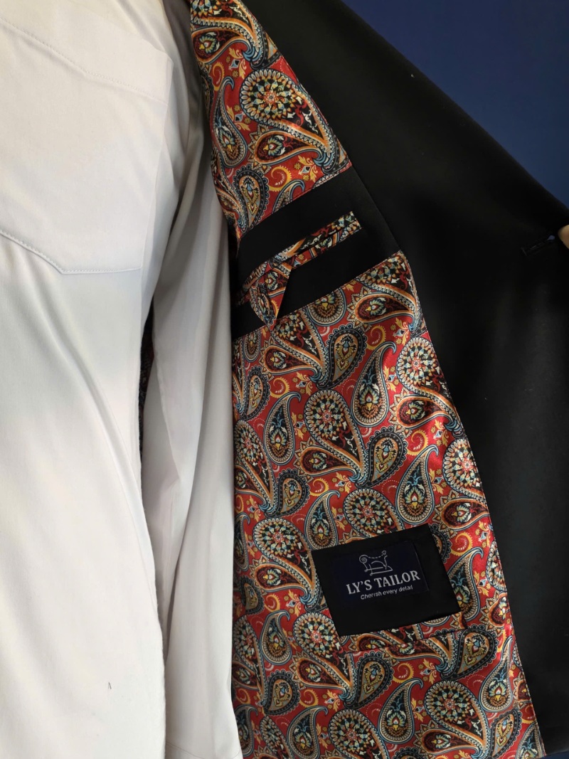 Hình ảnh thực tế tại LYS Tailor
