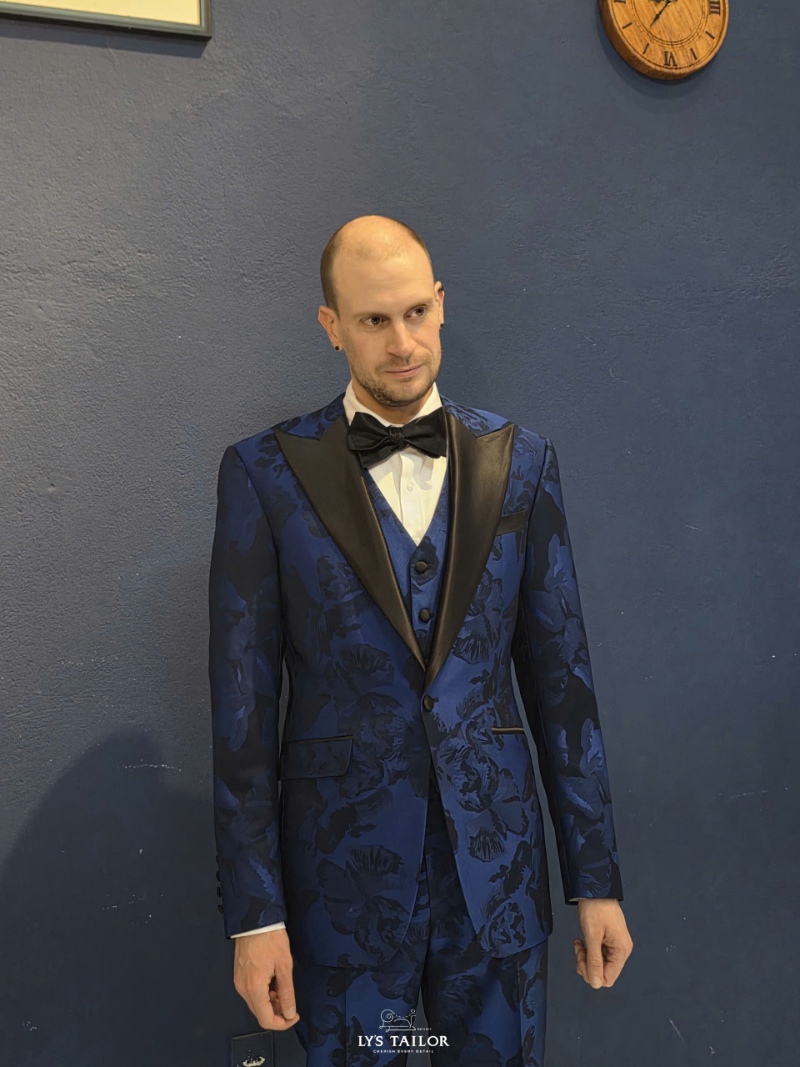 Hình ảnh thực tế tại LYS Tailor
