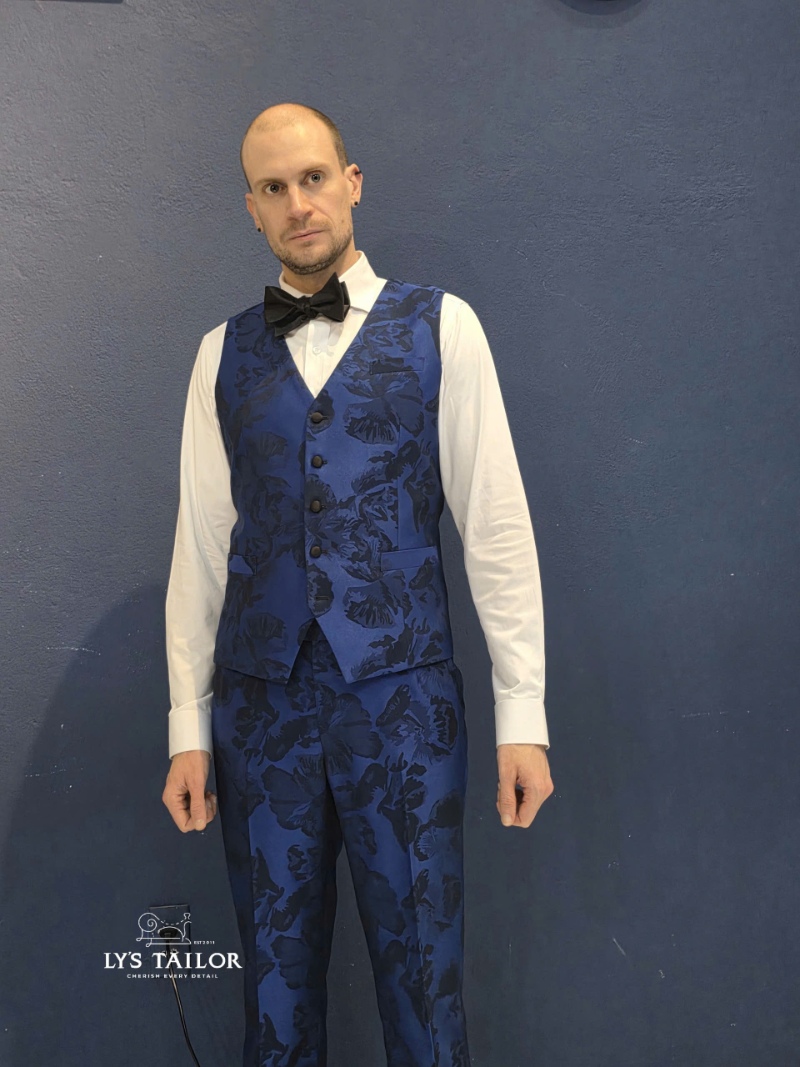 Hình ảnh thực tế tại LYS Tailor